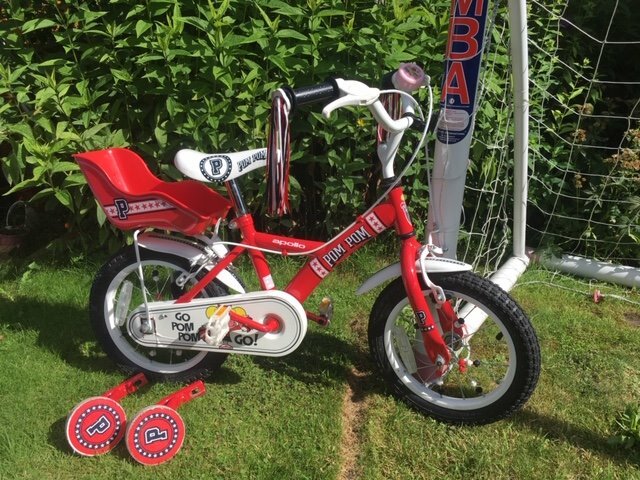 halfords pom pom bike